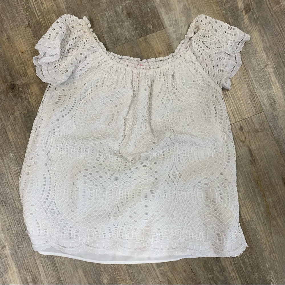 Lilly Pulitzer White Eyelet Stretchy Blouse